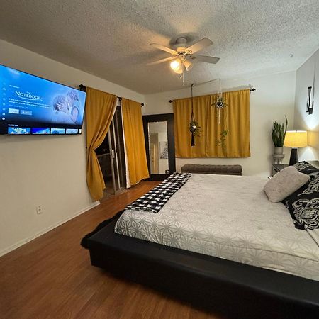 The Hathaway Suites Los Angeles Exterior photo